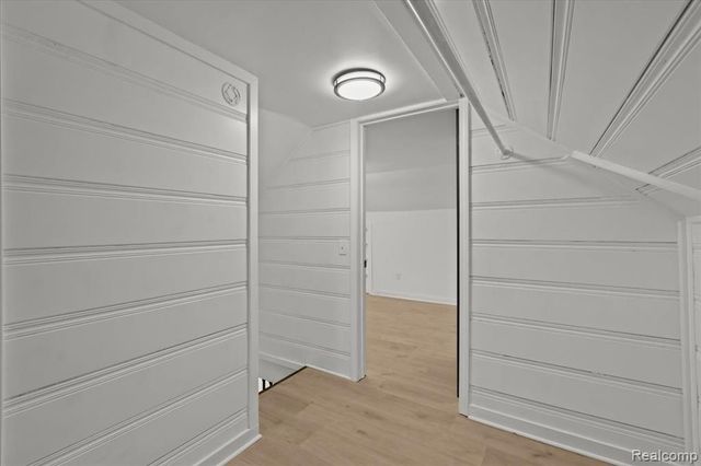 20960 Westhampton Avenue, Southfield, MI 48075