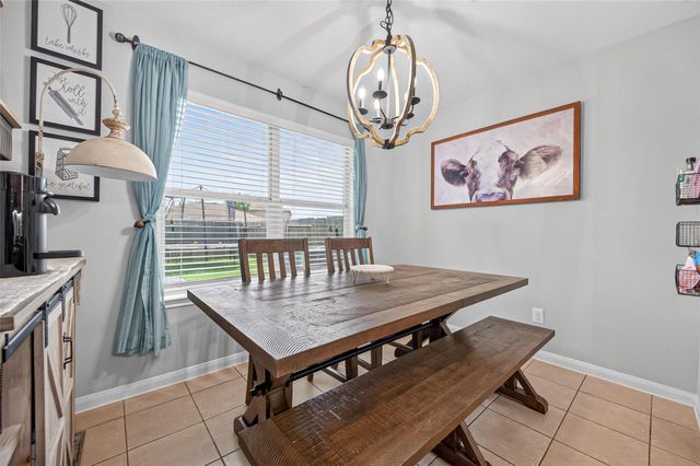 902 Marigold Road, Baytown, TX 77521