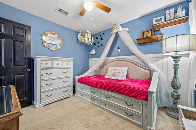 902 Marigold Road, Baytown, TX 77521
