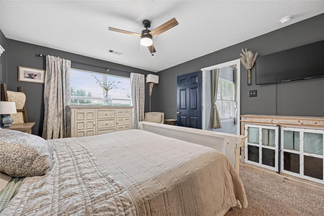 902 Marigold Road, Baytown, TX 77521