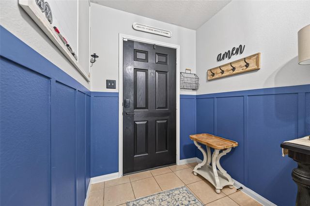 902 Marigold Road, Baytown, TX 77521