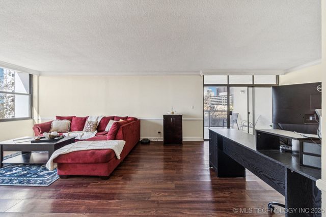 410 W 7th Street 523, Tulsa, OK 74119