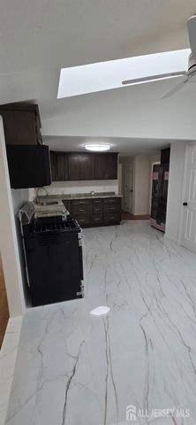 20 Borghaus Road, Helmetta, NJ 08828