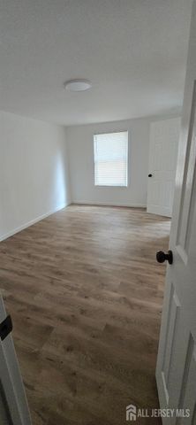 20 Borghaus Road, Helmetta, NJ 08828