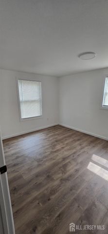 20 Borghaus Road, Helmetta, NJ 08828