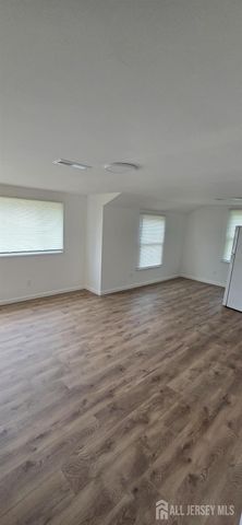 20 Borghaus Road, Helmetta, NJ 08828