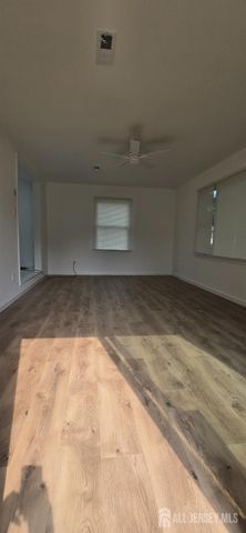 20 Borghaus Road, Helmetta, NJ 08828