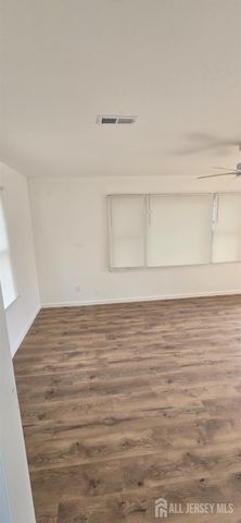 20 Borghaus Road, Helmetta, NJ 08828