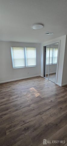 20 Borghaus Road, Helmetta, NJ 08828