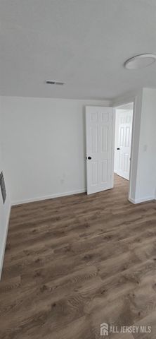 20 Borghaus Road, Helmetta, NJ 08828