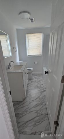 20 Borghaus Road, Helmetta, NJ 08828