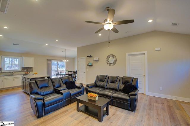 110 Sanders Drive, Easley, SC 29642