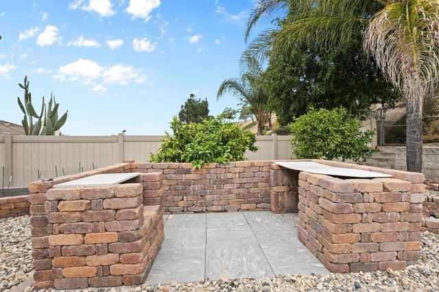 10114 Shenandoah Drive, Santee, CA 92071