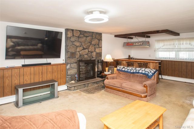 24 Montfort Road, Wappingers Falls, NY 12590