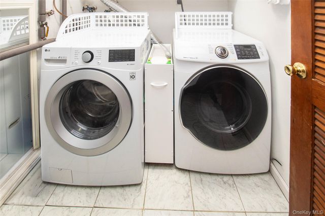 24 Montfort Road, Wappingers Falls, NY 12590