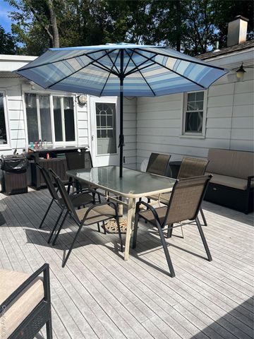 24 Montfort Road, Wappingers Falls, NY 12590