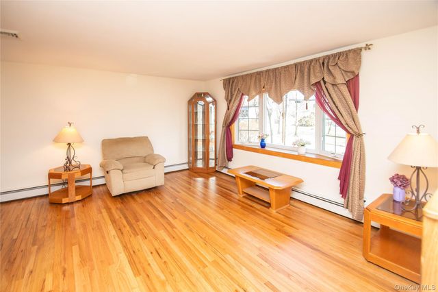 24 Montfort Road, Wappingers Falls, NY 12590