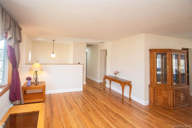 24 Montfort Road, Wappingers Falls, NY 12590