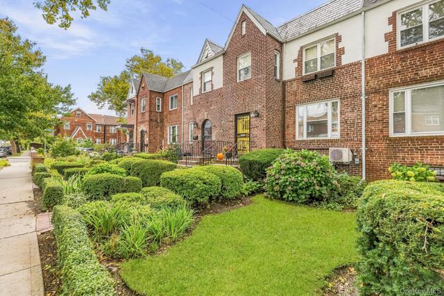 1114 Mace Avenue, Bronx, NY 10469