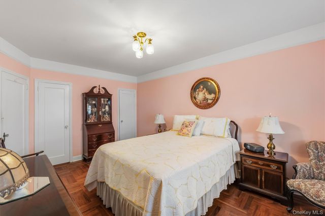 1114 Mace Avenue, Bronx, NY 10469