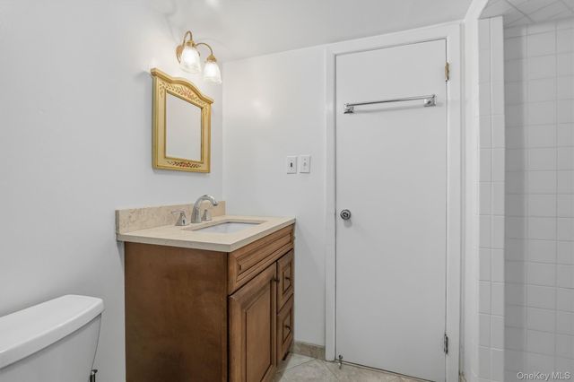 1114 Mace Avenue, Bronx, NY 10469