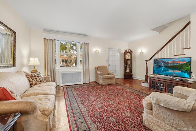 1114 Mace Avenue, Bronx, NY 10469