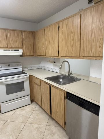 8798 Holly Court 203, Tamarac, FL 33321