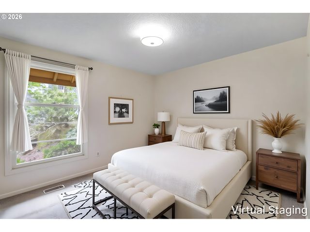 4321 WOODSIDE Cir, Lake Oswego, OR 97035
