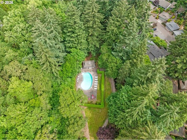 4321 WOODSIDE Cir, Lake Oswego, OR 97035