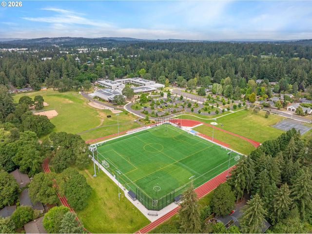 4321 WOODSIDE Cir, Lake Oswego, OR 97035