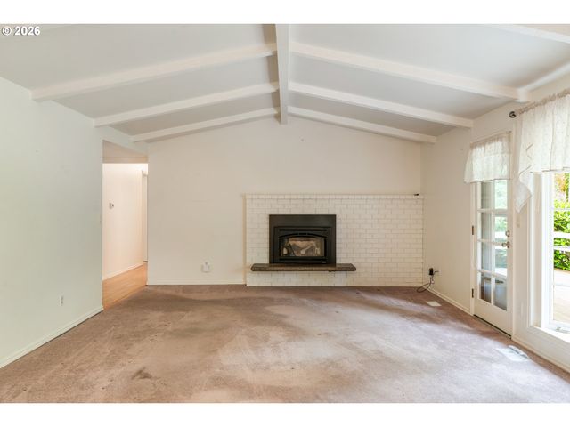 4321 WOODSIDE Cir, Lake Oswego, OR 97035