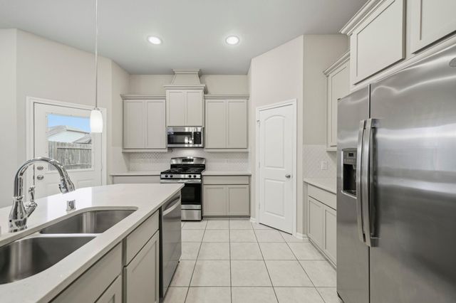 8734 Laurel Crest Drive, Missouri City, TX 77459