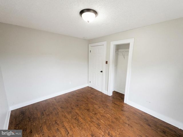 737 POTTSVILLE ST, Lykens, PA 17048