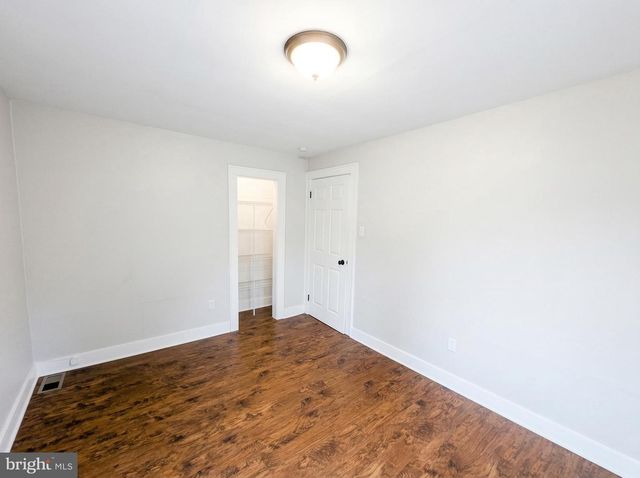 737 POTTSVILLE ST, Lykens, PA 17048