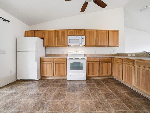 250 ARBELLA LOOP, The Villages, FL 32162
