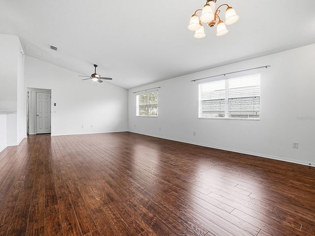 250 ARBELLA LOOP, The Villages, FL 32162