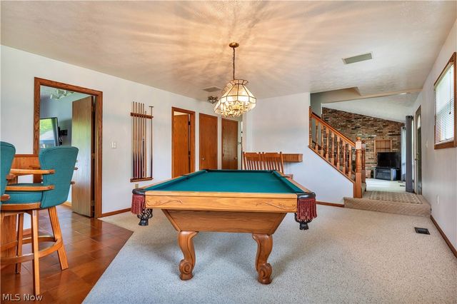 10548 Briar Hill Drive, Kirtland, OH 44094