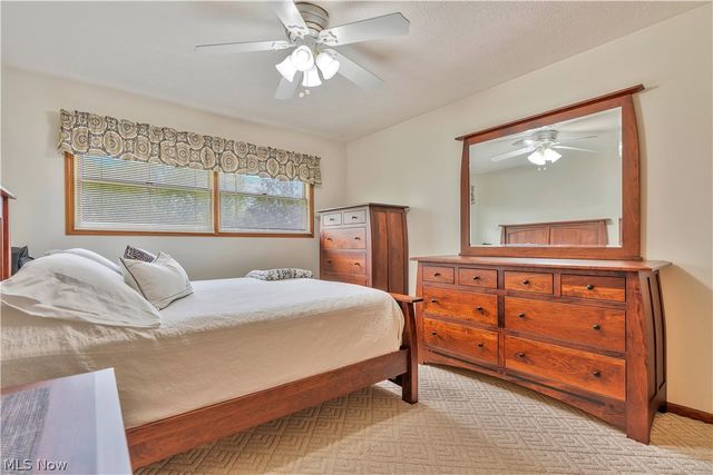 10548 Briar Hill Drive, Kirtland, OH 44094