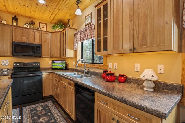 2740 JAVALINA Circle, Happy Jack, AZ 86024