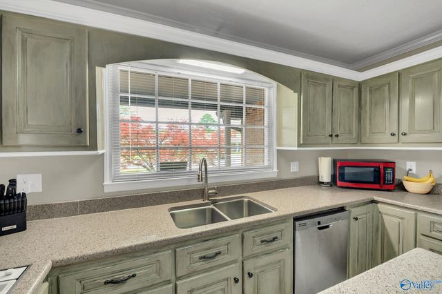 2026 SW Jefferson Avenue, Decatur, AL 35603