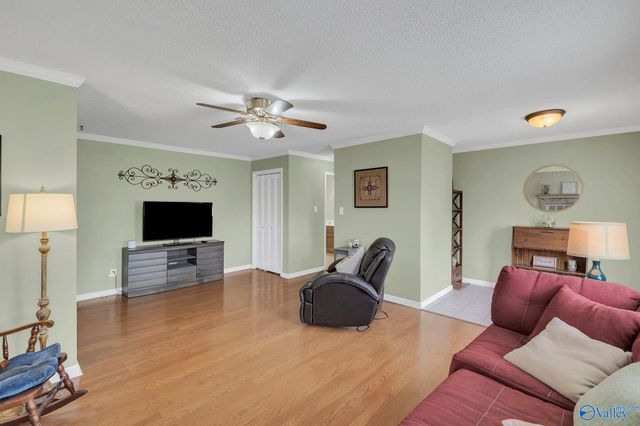 2026 SW Jefferson Avenue, Decatur, AL 35603