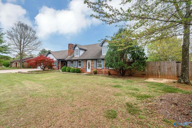 2026 SW Jefferson Avenue, Decatur, AL 35603