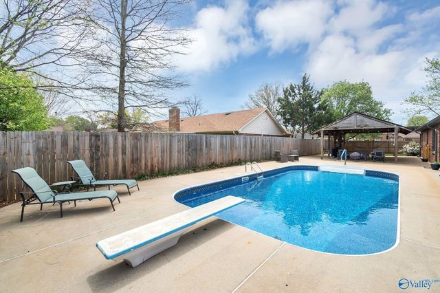 2026 SW Jefferson Avenue, Decatur, AL 35603