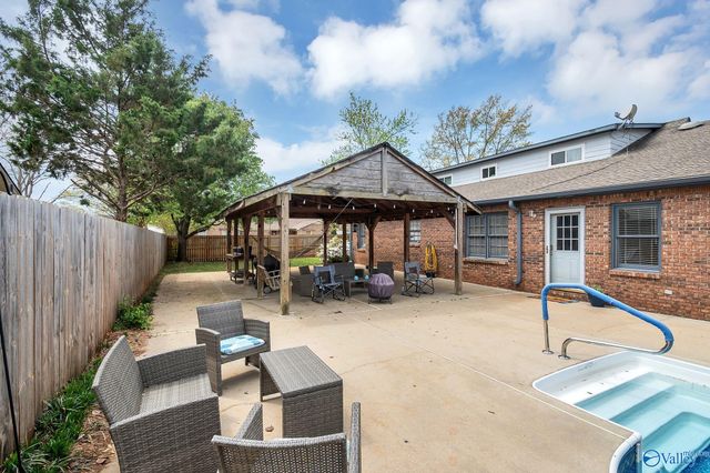 2026 SW Jefferson Avenue, Decatur, AL 35603