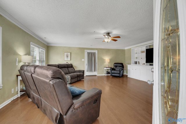 2026 SW Jefferson Avenue, Decatur, AL 35603