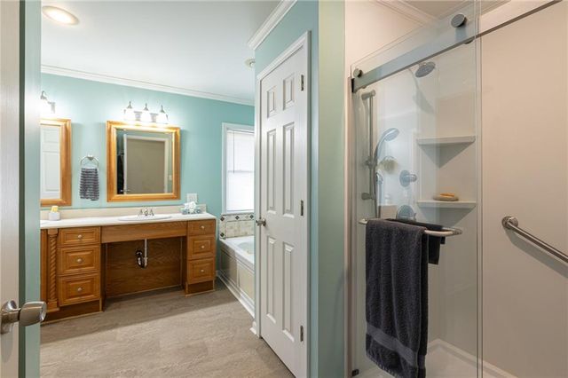 7311 Hedges Avenue, Raytown, MO 64133