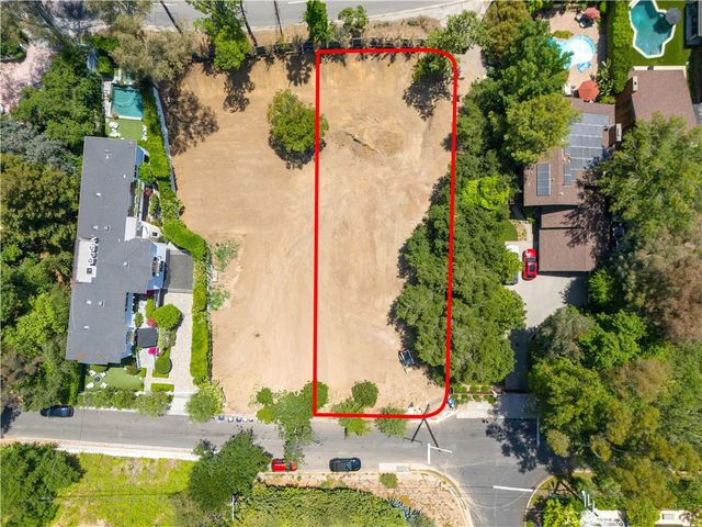 11464 Canton Drive, Studio City, CA 91604