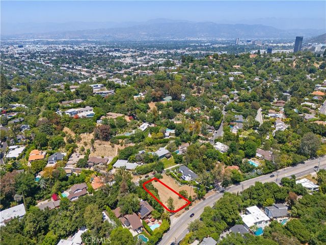 11464 Canton Drive, Studio City, CA 91604