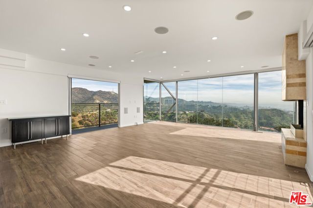6960 Pacific View Drive, Los Angeles, CA 90068
