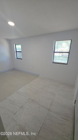 10791 LUANA Drive N, Jacksonville, FL 32246